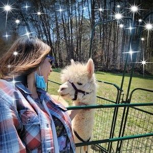 Meet your Posher, Louise